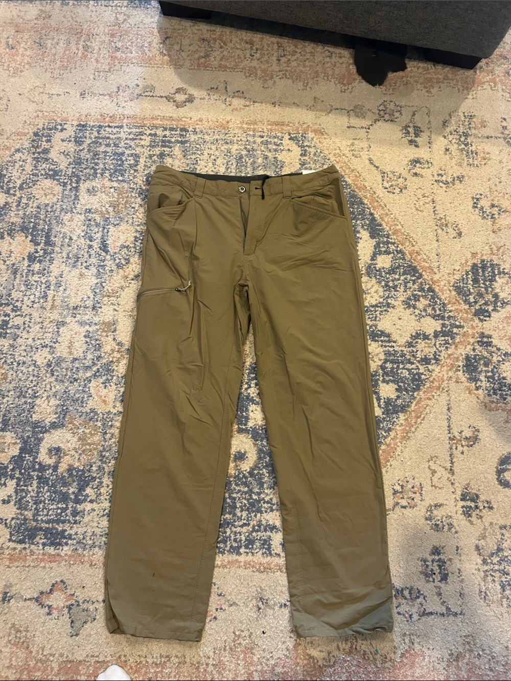 Patagonia Olive Green Cargo Pants with Thigh Zip Pocket